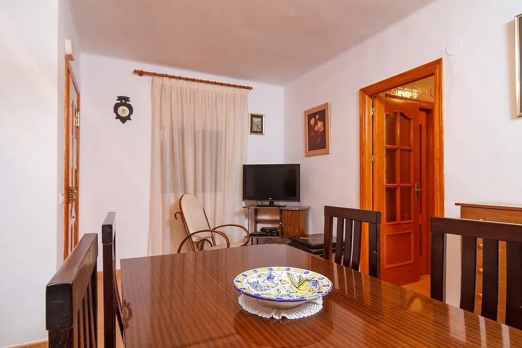 Villa Francisca Casasol 네르하